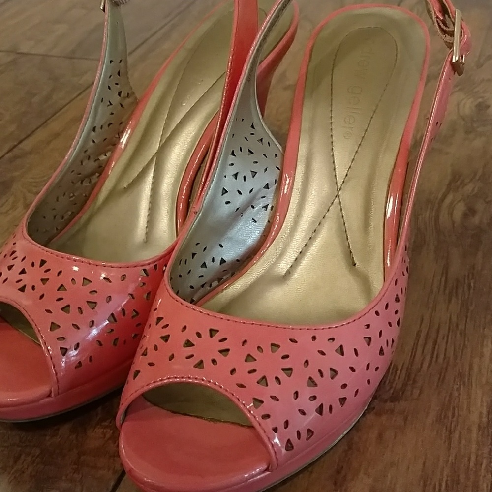 Women's heels